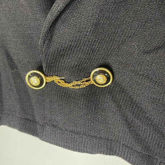 ST. JOHN by Marie Gray Black Embellished Clasp Cropped Length Cardigan Jacket - Picture 2 of 6